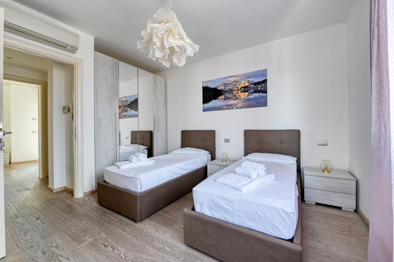 Pearl House - Sirmione Holiday - Jacuzzi Privata Luaran gambar