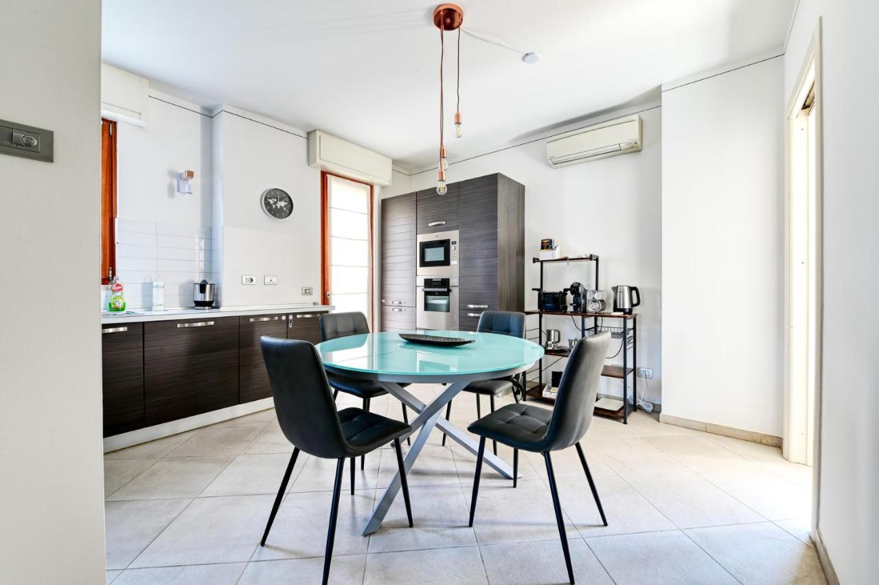 Pearl House - Sirmione Holiday - Jacuzzi Privata Luaran gambar