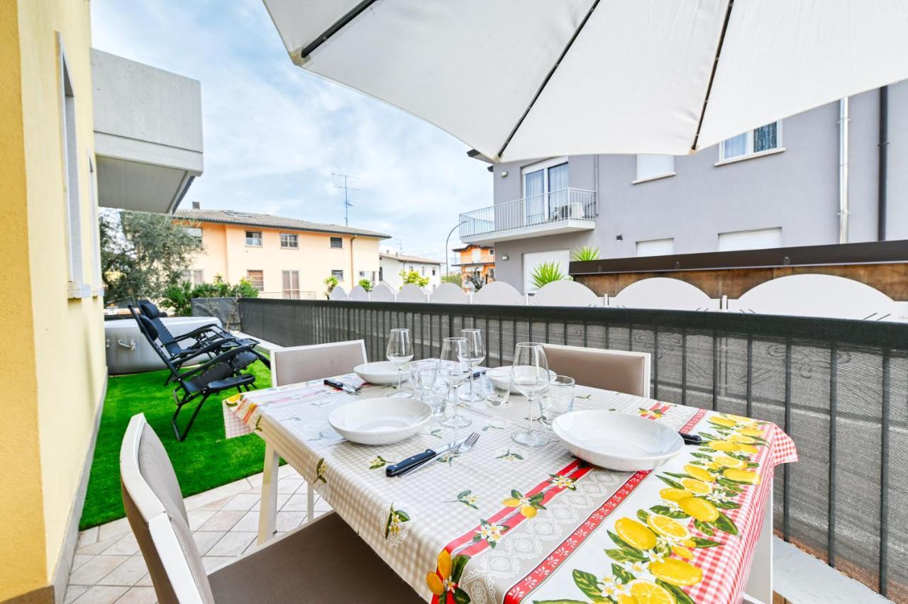 Pearl House - Sirmione Holiday - Jacuzzi Privata Luaran gambar